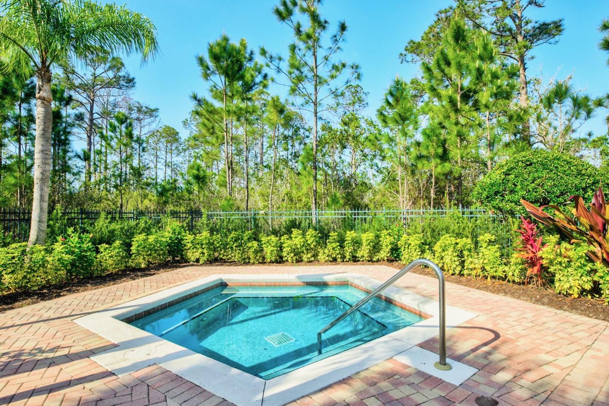 Bright Condo - 2Br With Pool & Hot Tub, Near Disney! Orlando Exterior foto